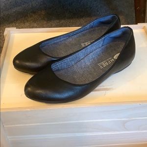 Dr. Scholl’s Ballet Flats, black, size 8
